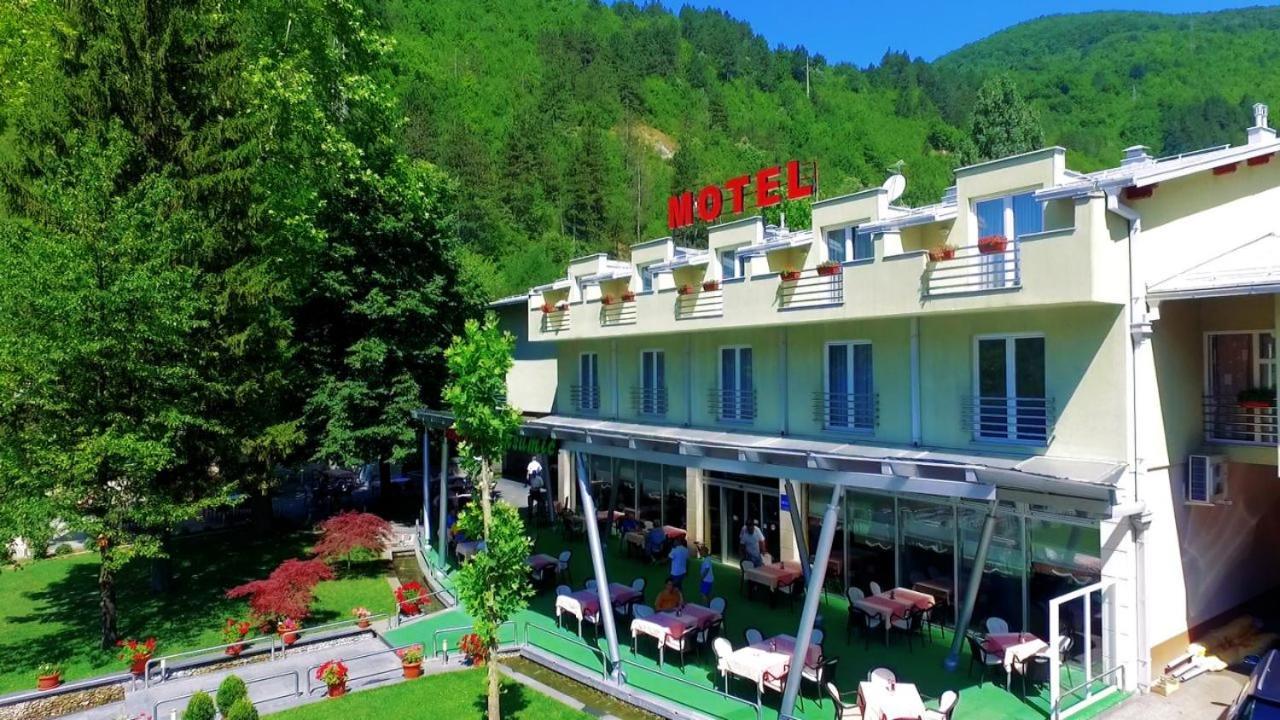 Motel Maksumic Jablanica Eksteriør billede